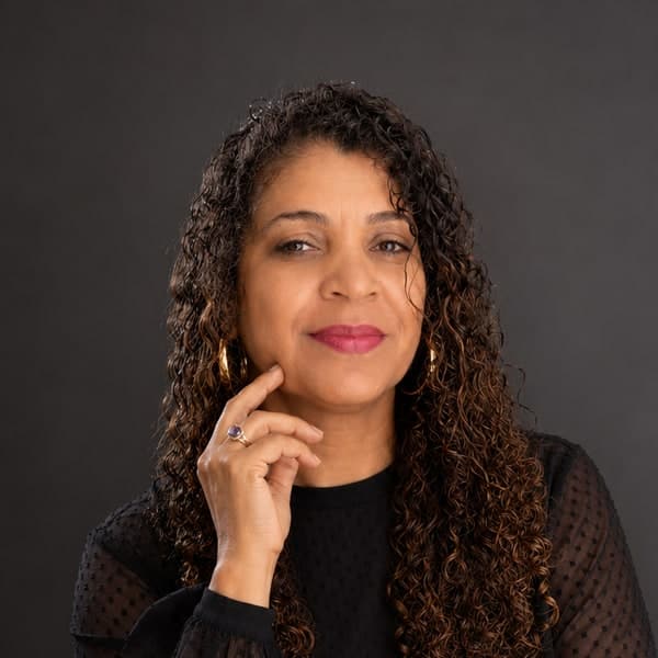 Rosa, barbeira da Barbearia Executive